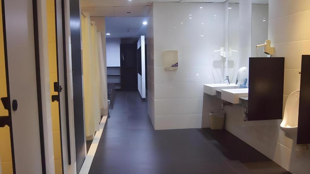 89 Hotel Batam 나고야 외부 사진